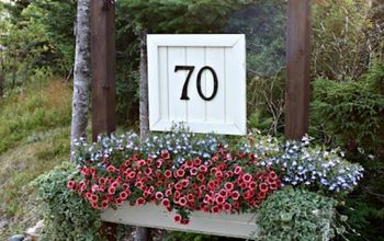 11 Charming Ways to Add Your Address Sign to Your Garden