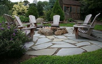 Natural Flagstone Patio & Fire Pit