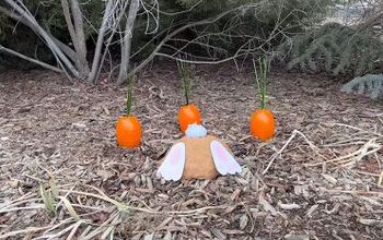 How to Decorate Your Yard With the Cutest Easter Carrot Patch