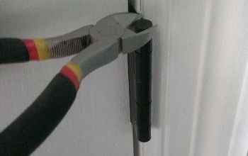 How to Fix a Door That Sticks