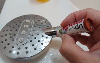 How to Stop a Leaking Shower Head With Chapstick