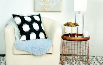 Upcycled End Table From a Wooden Tray and Wire Basket