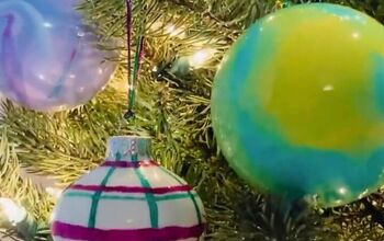 11 Creative Ways to Fill Clear Christmas Ornaments